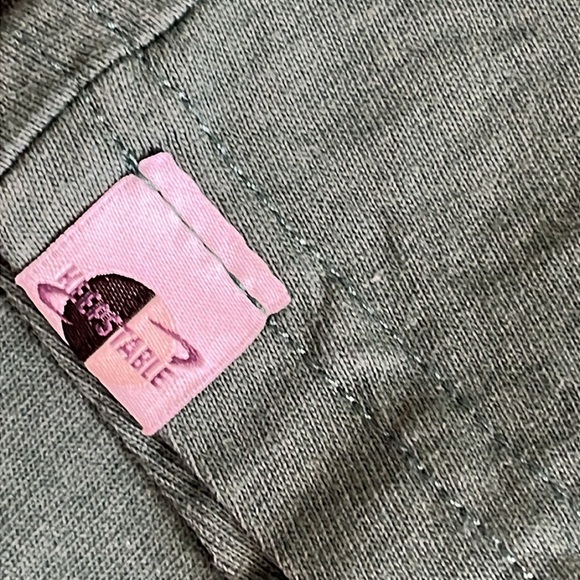 AELFRIC EDEN SNOW MOUNTAIN GRAFFITI GRAPHIC TEE - Picture 7 of 14